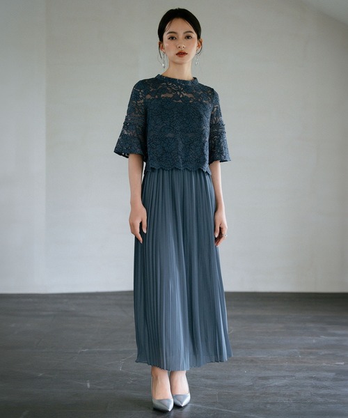 DRESS PLUS(ドレスプラス)の水色のパーティドレスです。